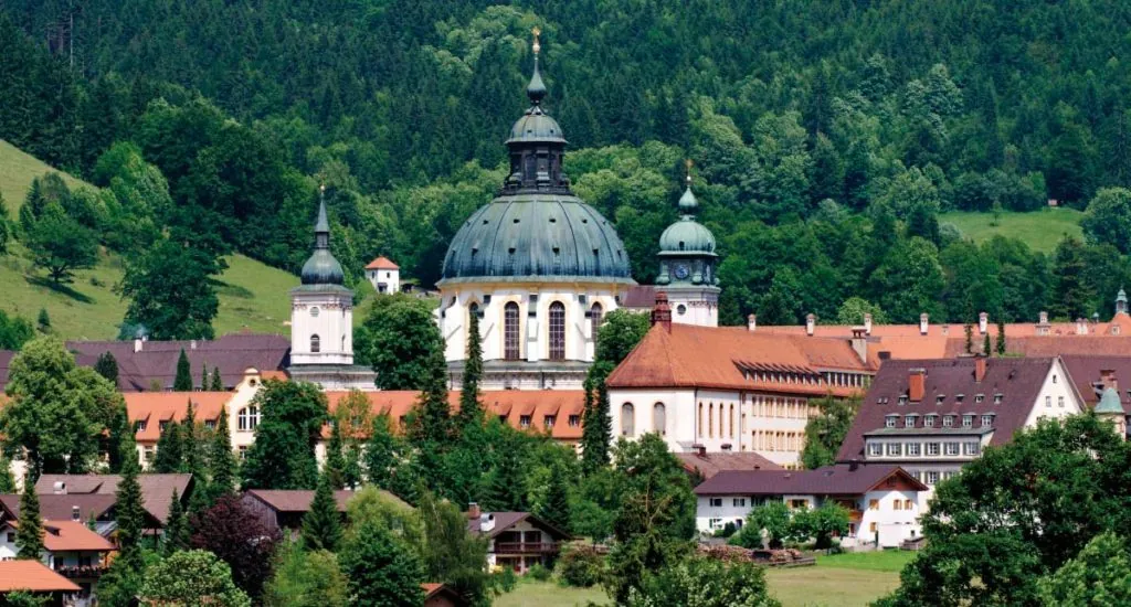 Pfingsturlaub in Bayern – Ausflug zum Kloster Ettal