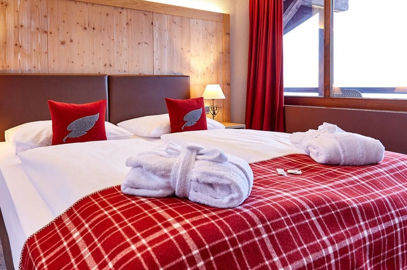 Gemütliches Hotelzimmer für einen Urlaub in der Zugspitzregion.